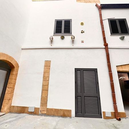Centro-Archimede Rooms Castelvetrano Exterior foto
